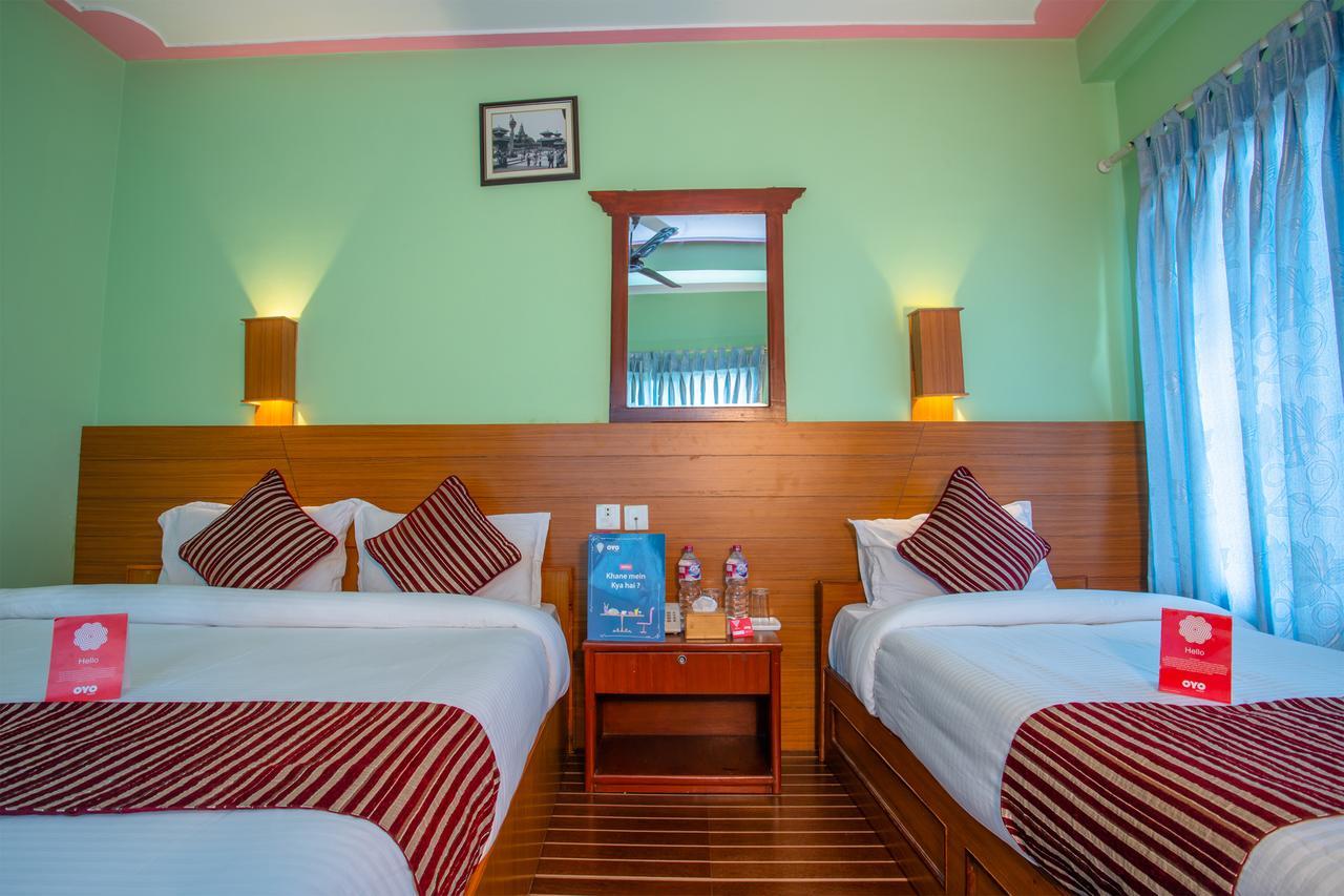 Hotel Glory Garden Pokhara Esterno foto