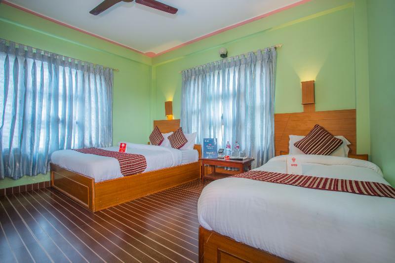 Hotel Glory Garden Pokhara Esterno foto