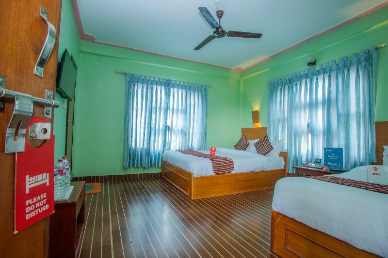 Hotel Glory Garden Pokhara Esterno foto