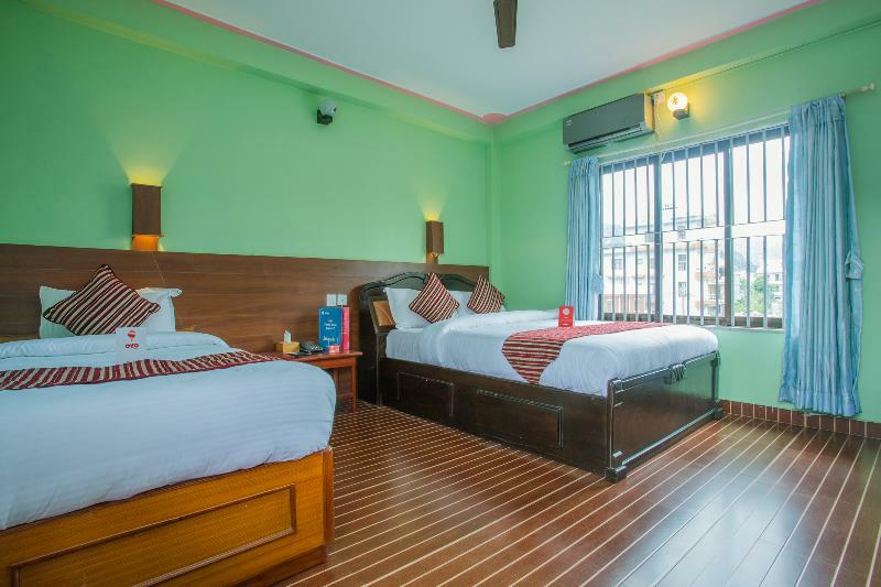 Hotel Glory Garden Pokhara Esterno foto