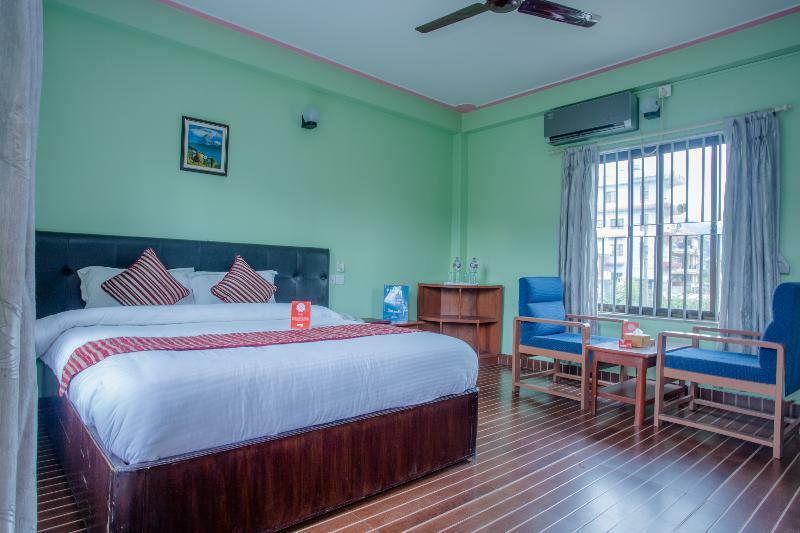 Hotel Glory Garden Pokhara Esterno foto